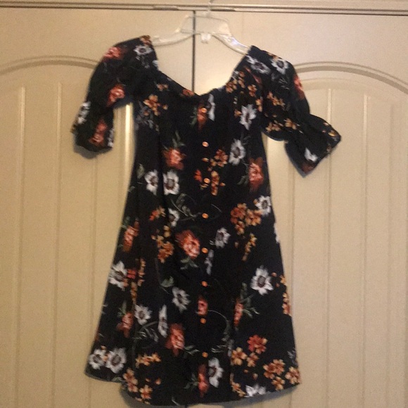 Sundress off the shoulders - Picture 1 of 1